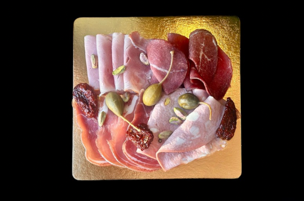 Антипасти мясное